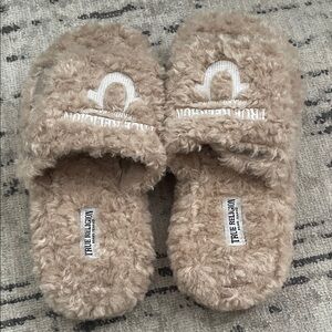 True Religion Plush Beige Slippers